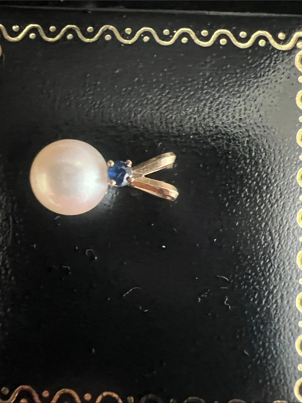 Freshwater Pearl Pendant with Blue Sapphire Accent 14k Gold